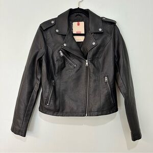 NWT Levi's Faux Leather Black Moto Jacket Asymmetrical Design Women’s Medium